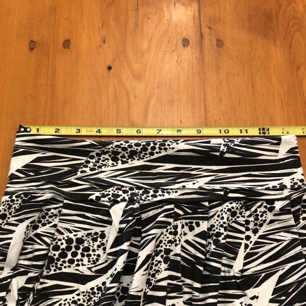 Zumba Funky Cropped Harem Pants - Picture 12 of 12